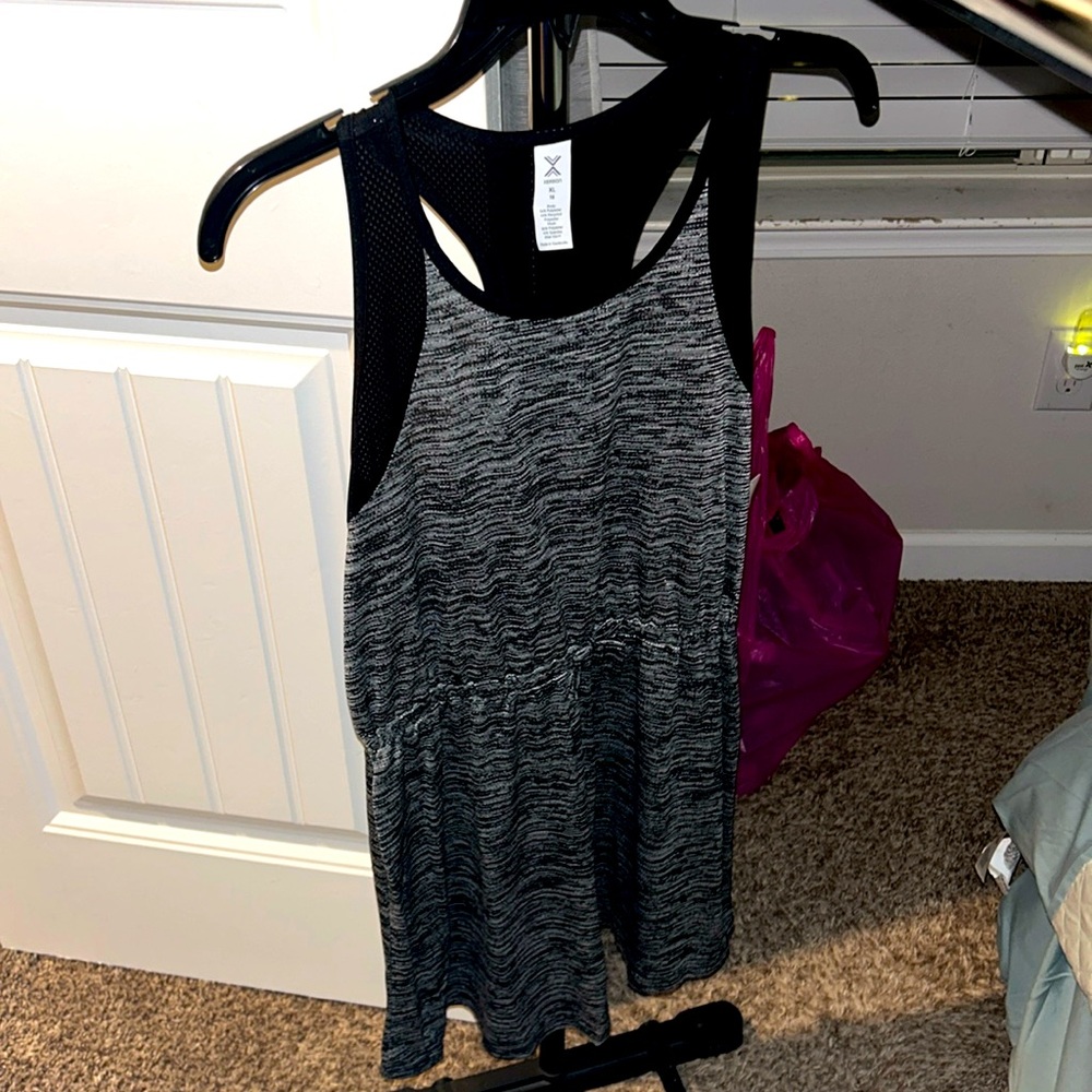 Girls size 16 casual dress